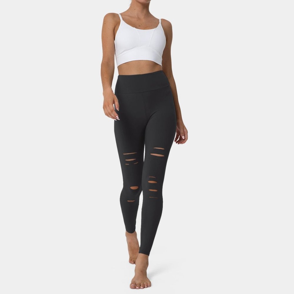 HALARA In My Feels High Waisted Cut Out Plain 7/8 Leggings XL